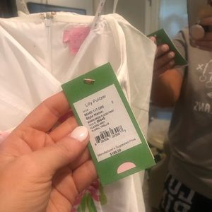 Lilly Pulitzer Dresses - NWT beautiful Lilly dress Lilly Pulitzer Dresses - NWT beautiful Lilly dress